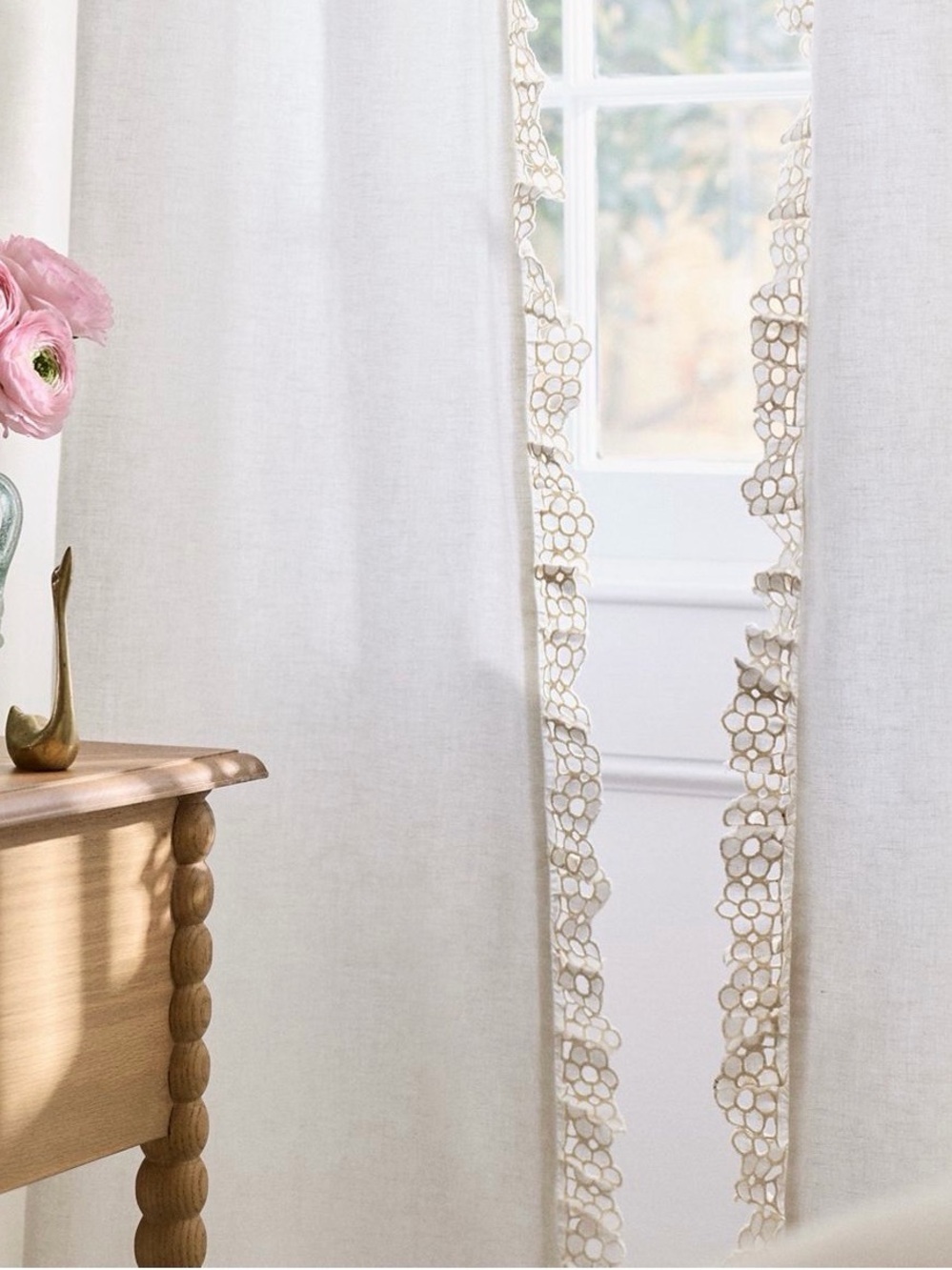 Anthropologie cotton embroidered floral edge curtain panel 69 x 50 white lace
